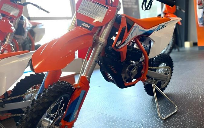 2023 KTM SX-E5