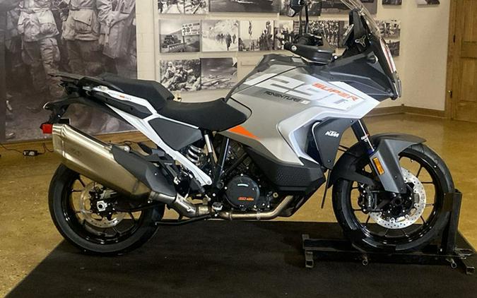 2024 KTM 1290 Super Adventure S