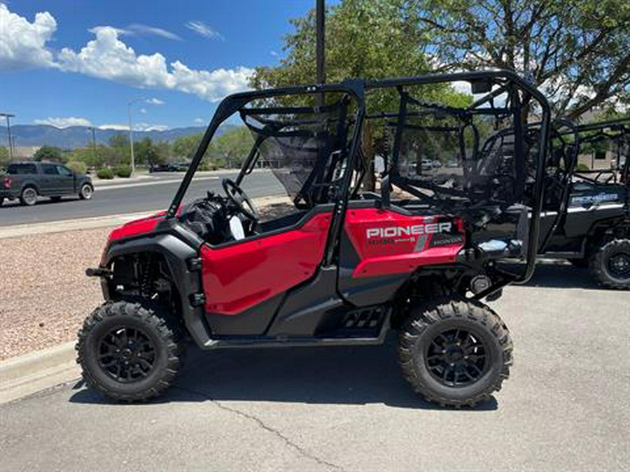 2024 Honda Pioneer 1000-5 Deluxe