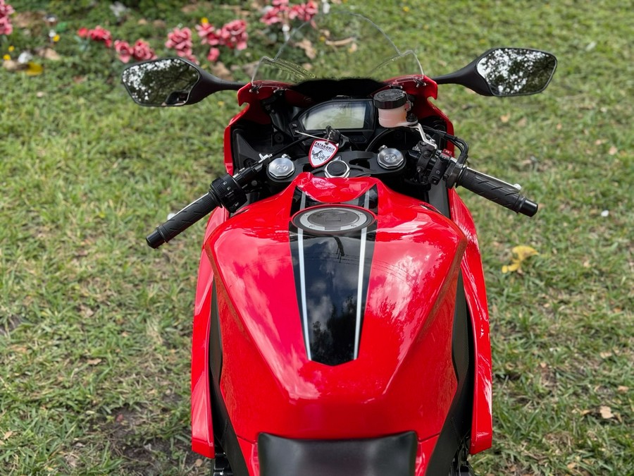 2015 Honda CBR®1000RR