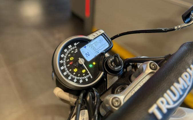 2025 Triumph Scrambler 400 X