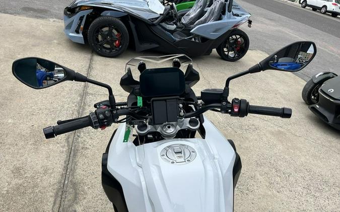 2022 BMW F 750 GS Light White