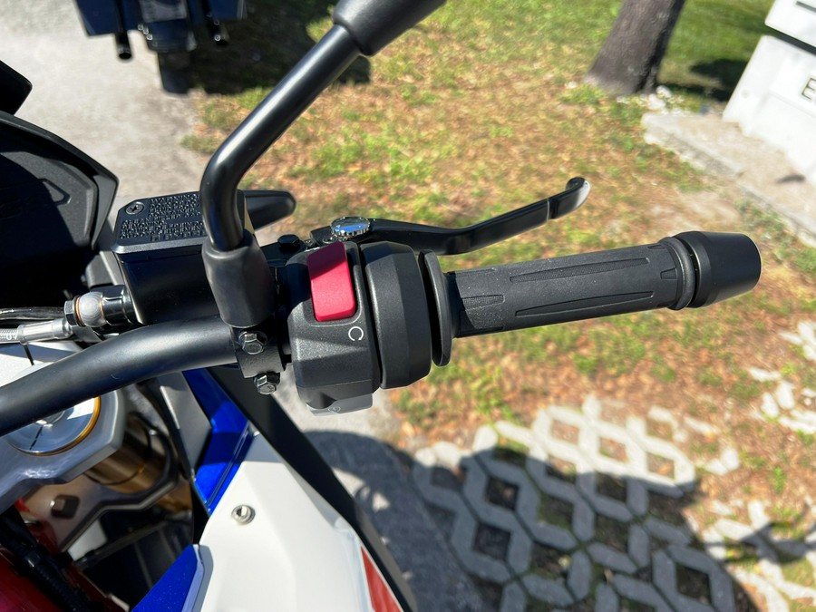 2025 BMW G 310 GS