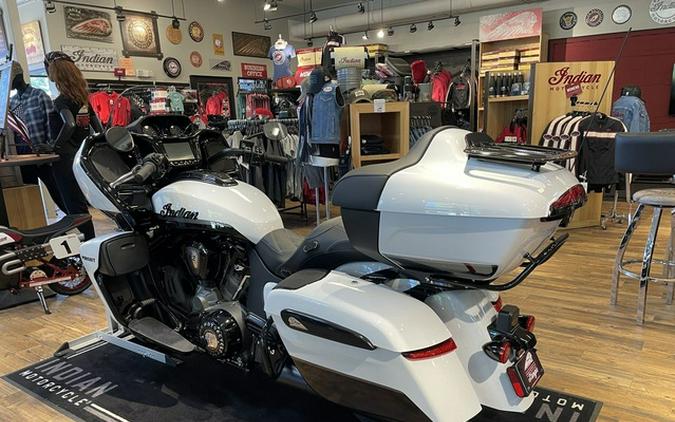 2026 Indian Pursuit Dark Horse 112 W/ Powerband Audio Ghost