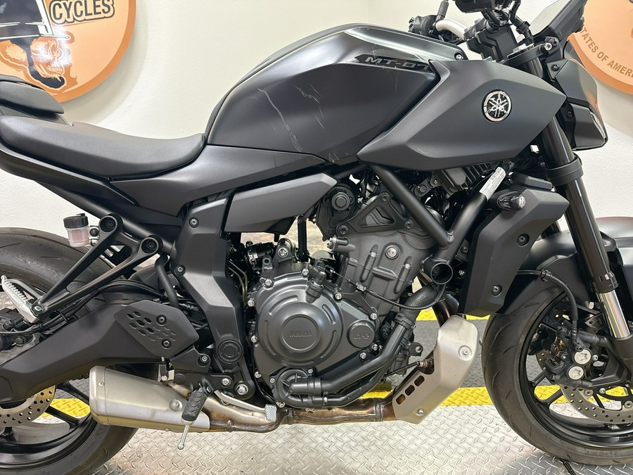 2025 YAMAHA MT 07