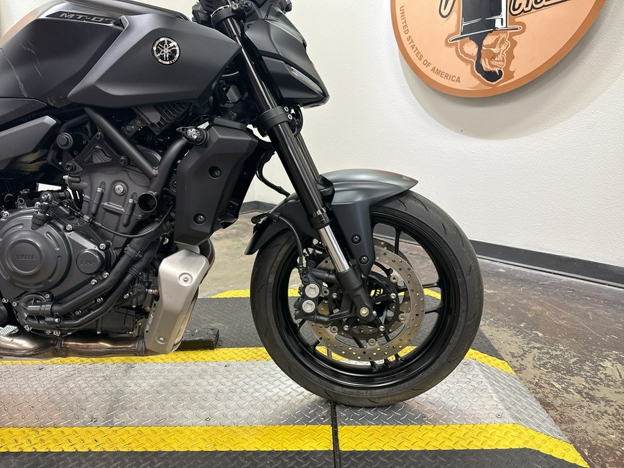 2025 YAMAHA MT 07