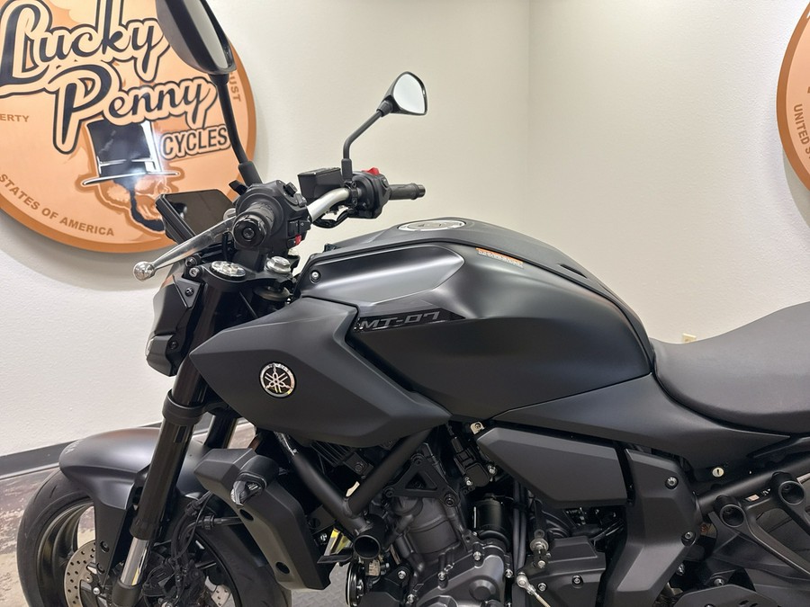 2025 YAMAHA MT 07