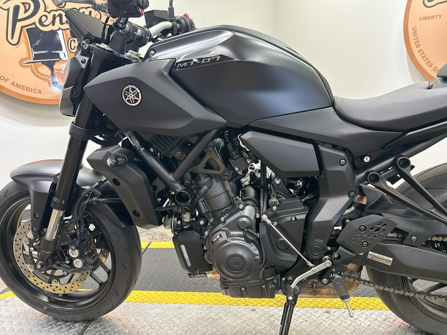 2025 YAMAHA MT 07
