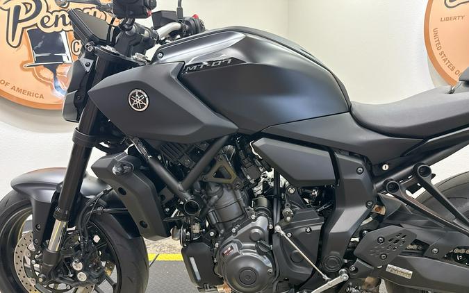 2025 YAMAHA MT 07