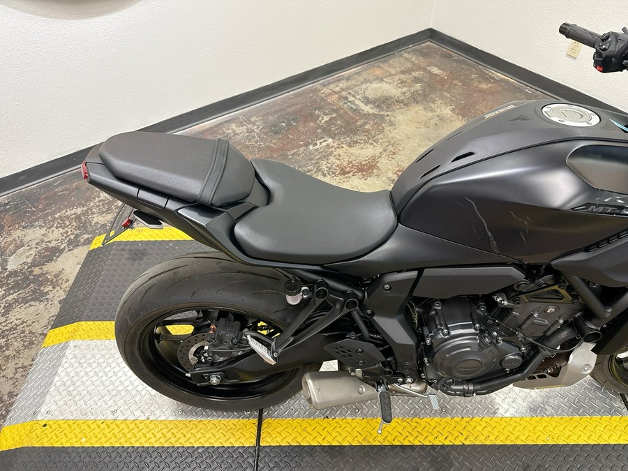 2025 YAMAHA MT 07