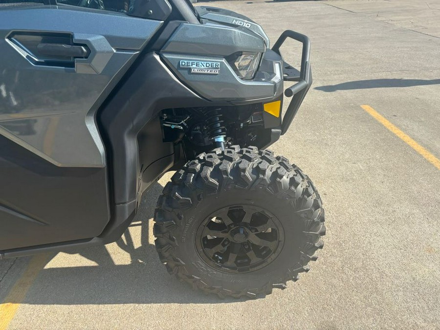 2024 Can-Am™ Defender Limited HD10