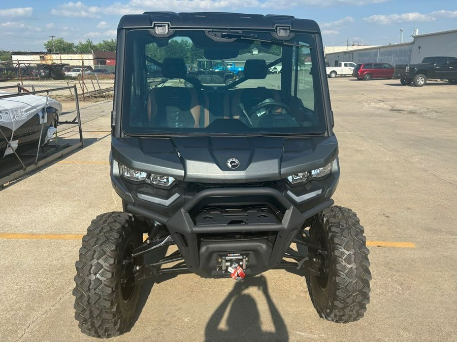 2024 Can-Am™ Defender Limited HD10