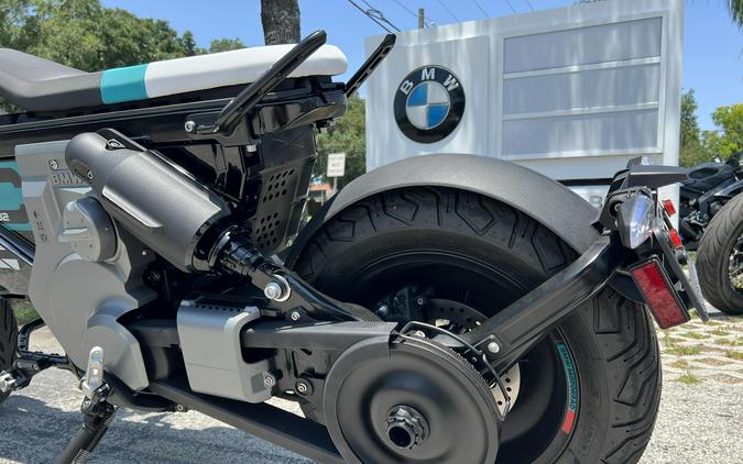 2025 BMW CE 02
