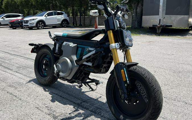 2025 BMW CE 02
