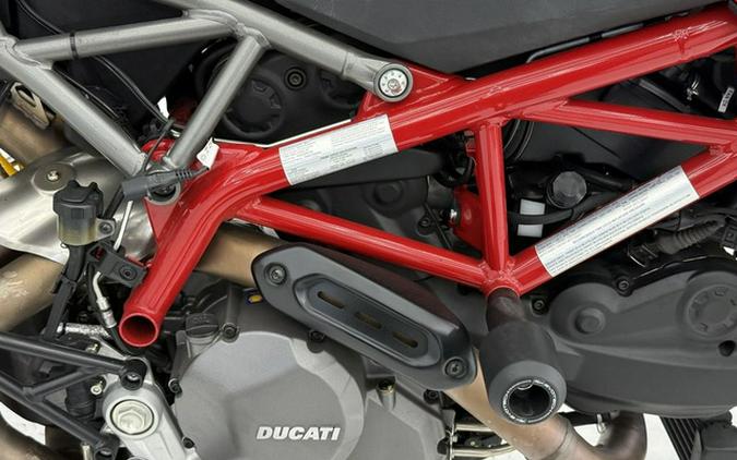 2023 DUCATI Hypermotard 950 Ducati Red