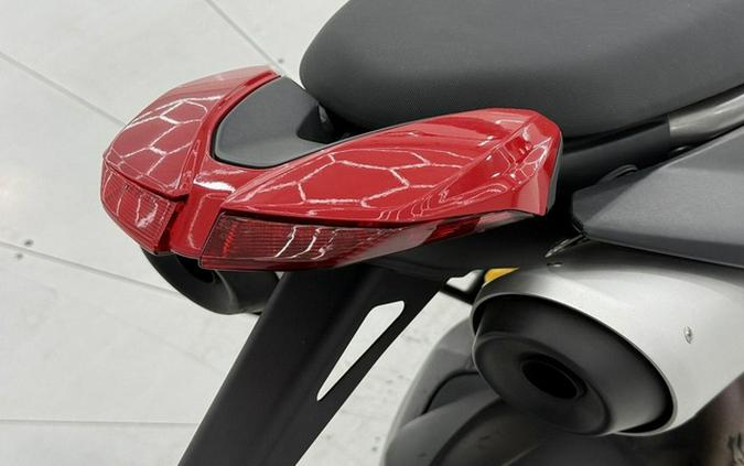 2023 DUCATI Hypermotard 950 Ducati Red