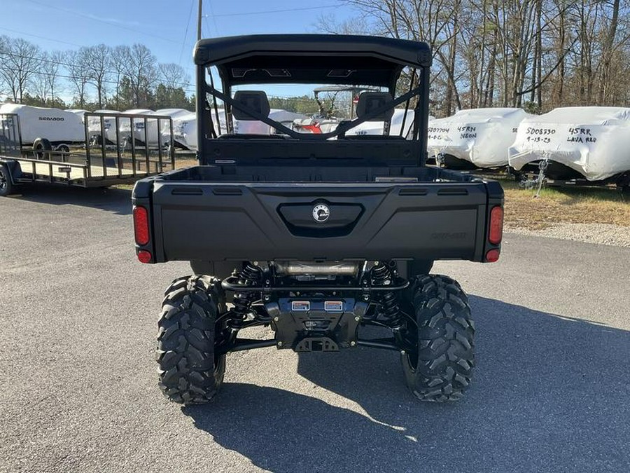 2024 Can-Am® Defender XT HD10