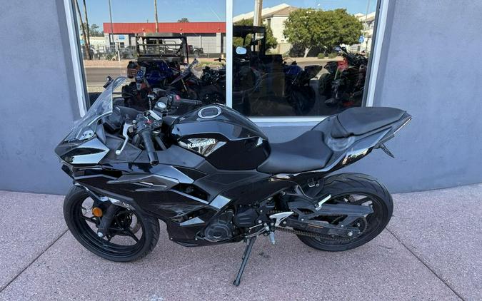 2023 Kawasaki Z400 ABS