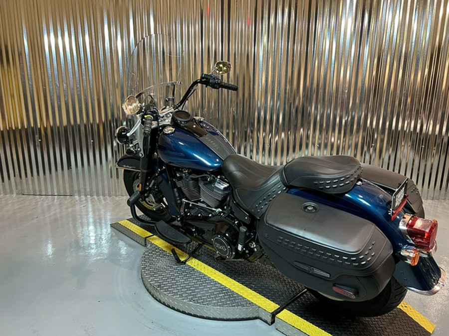 2020 Harley-Davidson FLHCS - Heritage Classic 114
