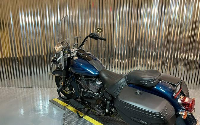 2020 Harley-Davidson FLHCS - Heritage Classic 114