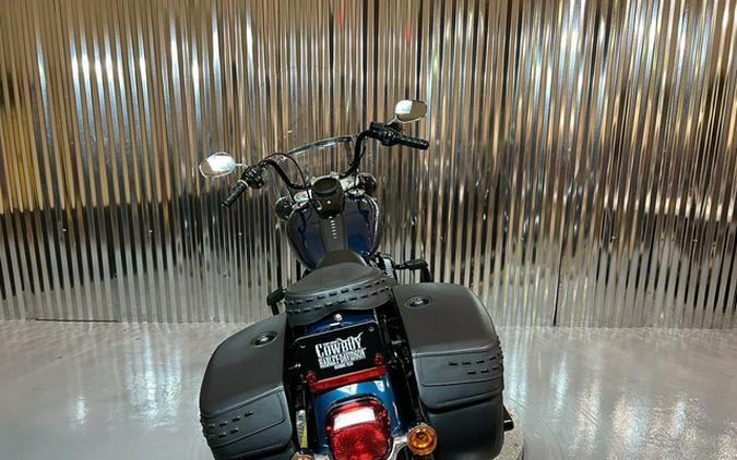 2020 Harley-Davidson FLHCS - Heritage Classic 114