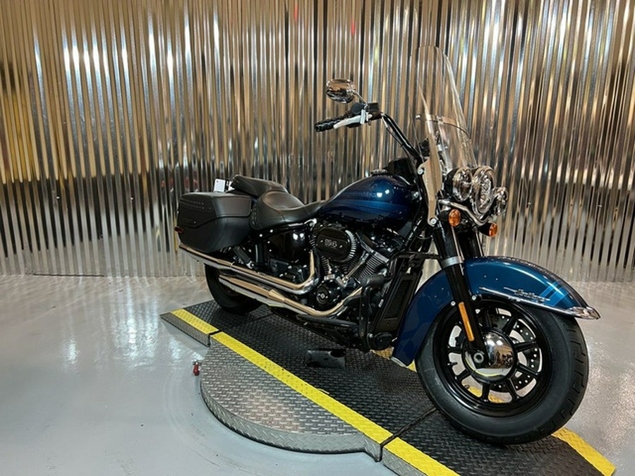 2020 Harley-Davidson FLHCS - Heritage Classic 114