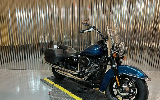 2020 Harley-Davidson FLHCS - Heritage Classic 114