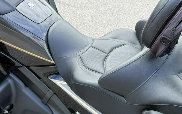2016 Honda® Gold Wing Audio Comfort Navi XM Grey Metallic/Black