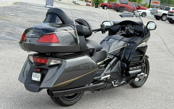 2016 Honda® Gold Wing Audio Comfort Navi XM Grey Metallic/Black