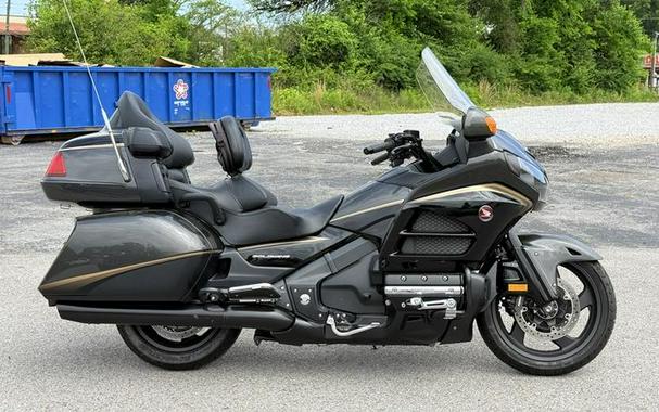 2016 Honda® Gold Wing Audio Comfort Navi XM Grey Metallic/Black