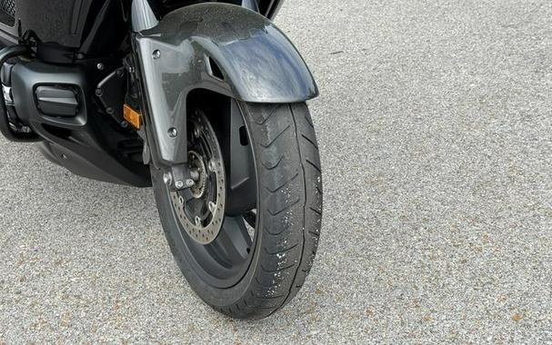 2016 Honda® Gold Wing Audio Comfort Navi XM Grey Metallic/Black
