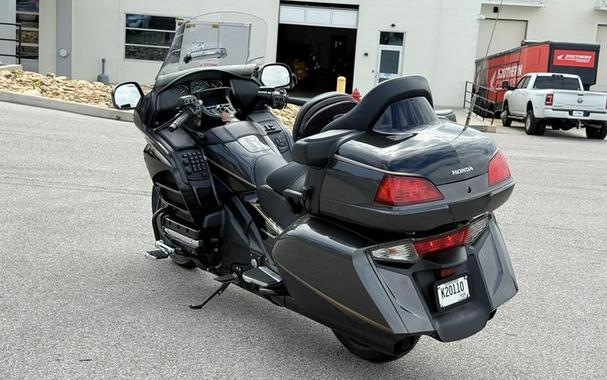 2016 Honda® Gold Wing Audio Comfort Navi XM Grey Metallic/Black