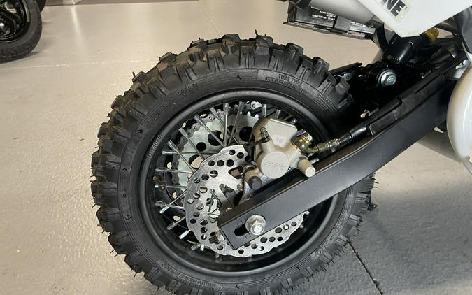 2021 YCF 50