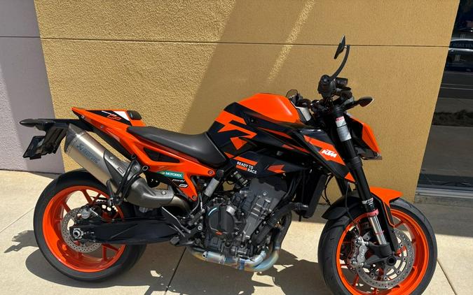 2022 KTM DUKE 890 GP