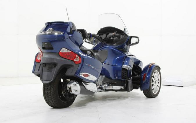 2016 Can-Am Spyder RT Limited 6-Speed Semi-Automatic (SE6)