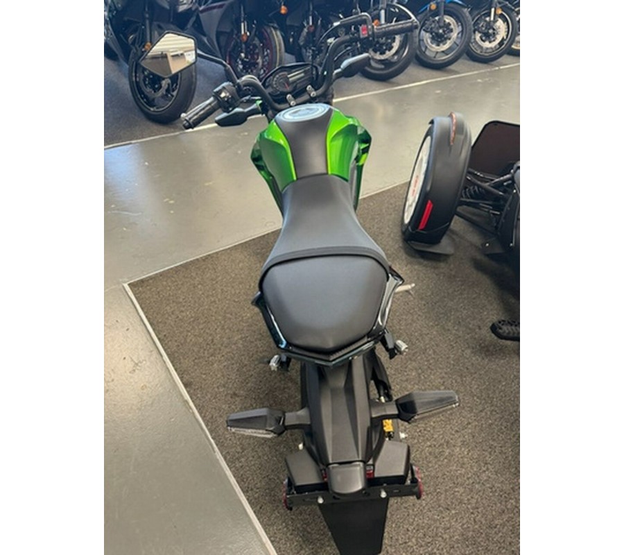 2024 Kawasaki Z125 PRO