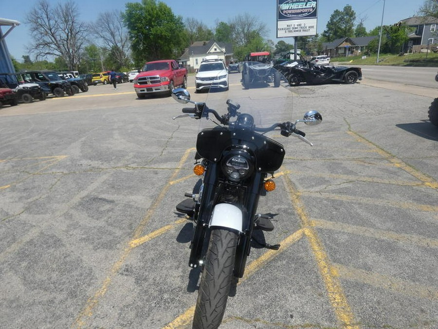 2024 Indian Motorcycle® Super Chief Limited ABS Ghost White Metallic