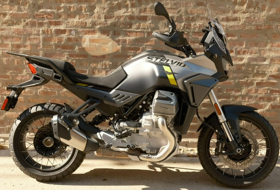 2025 Moto Guzzi Stelvio PFF Rider Assistance Solution