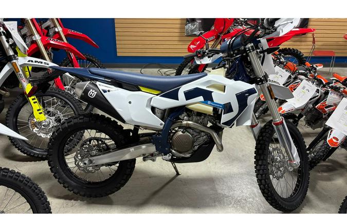 2026 FE 501s - Husqvarna Motorcycles