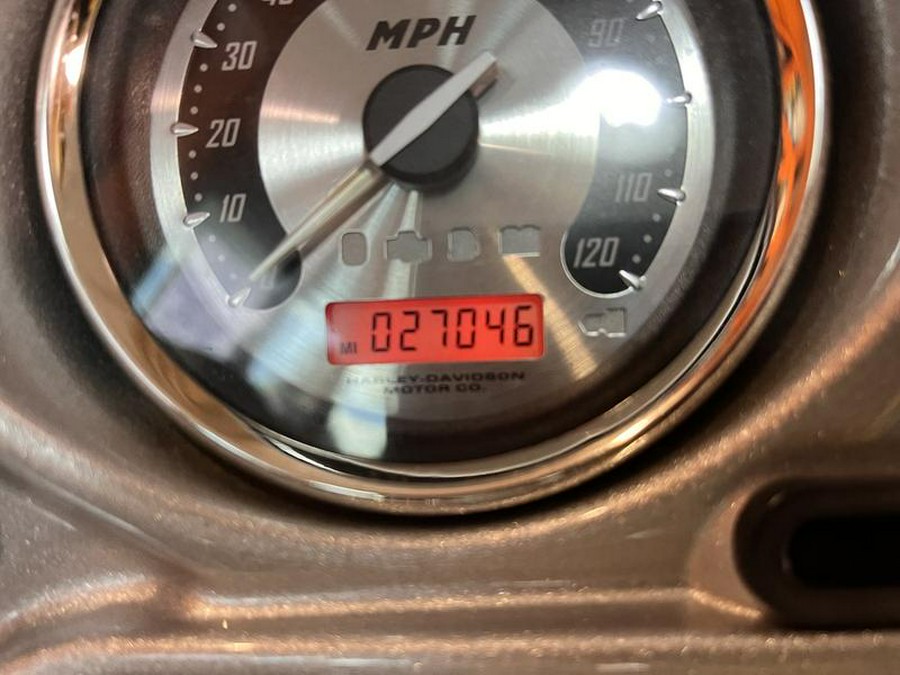 2009 Harley-Davidson® FLHTCUSE - CVO™ Ultra Classic® Electra Glide