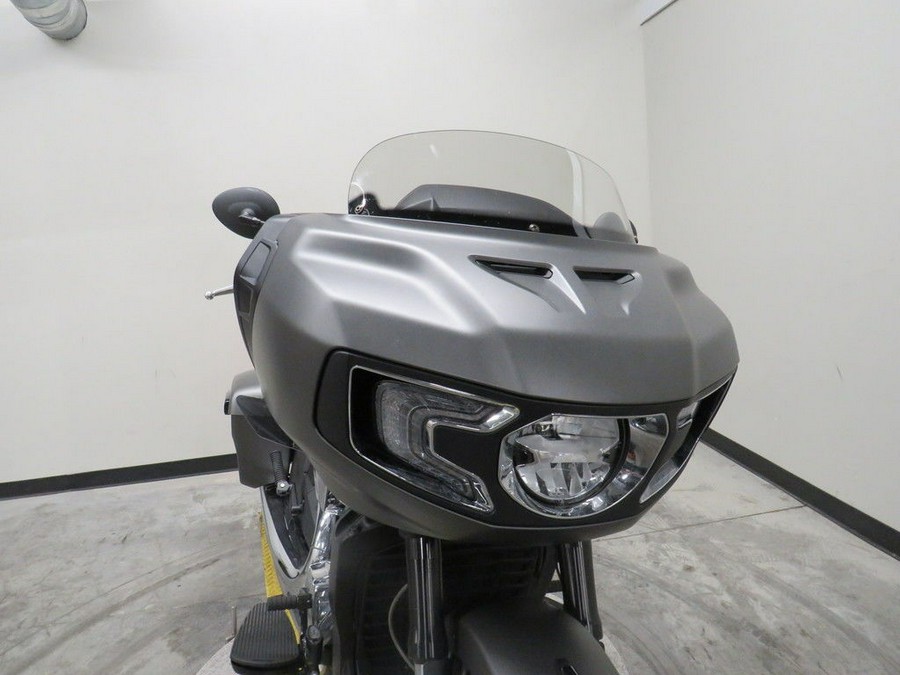 2023 Indian Motorcycle® Challenger® Titanium Smoke