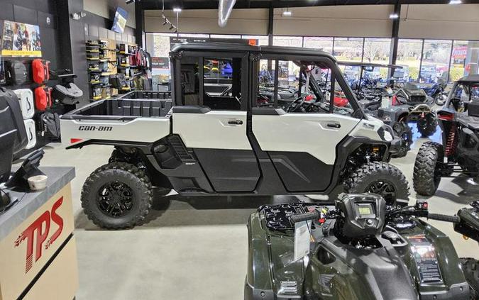 2026 Can-Am® Defender MAX Limited HD11