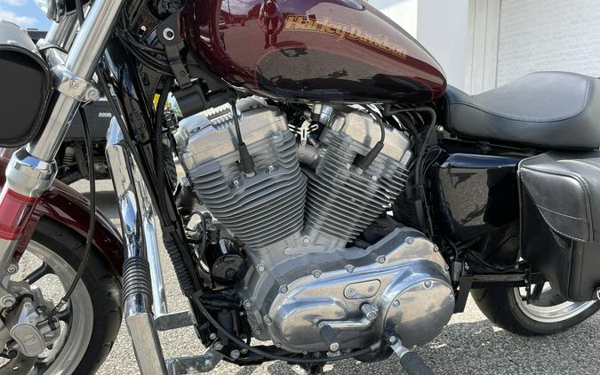 2015 Harley-Davidson® XL883L SuperLow®