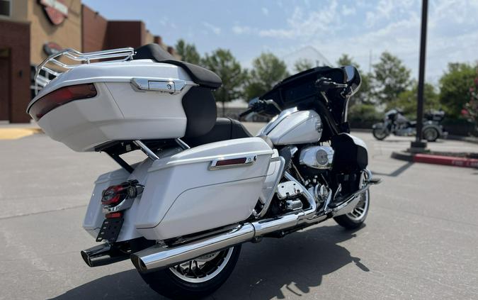 2026 Harley-Davidson® FLHXL Street Glide Limited White Onyx Pearl