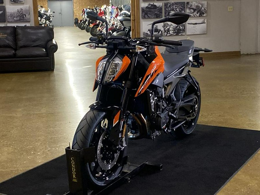 2024 KTM 790 Duke