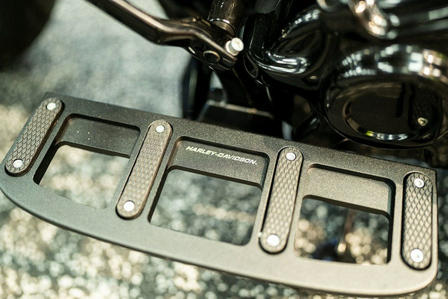 2022 Harley-Davidson Softail FLFBS - Fat Boy 114