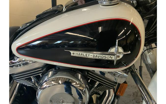 1993 Harley-Davidson® FLSTC HERITAGE SOFTAIL