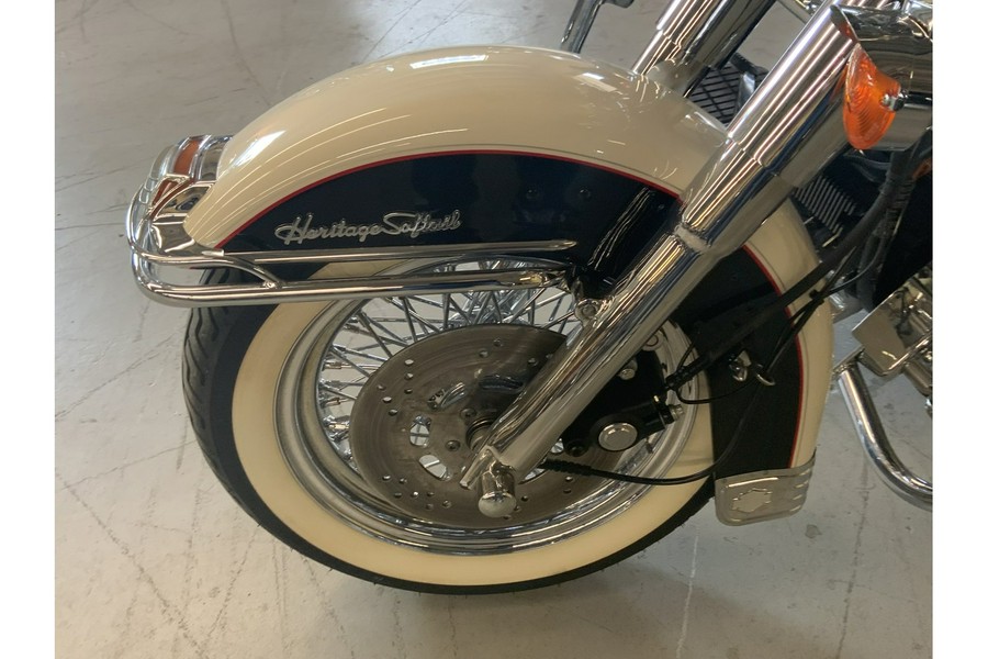 1993 Harley-Davidson® FLSTC HERITAGE SOFTAIL
