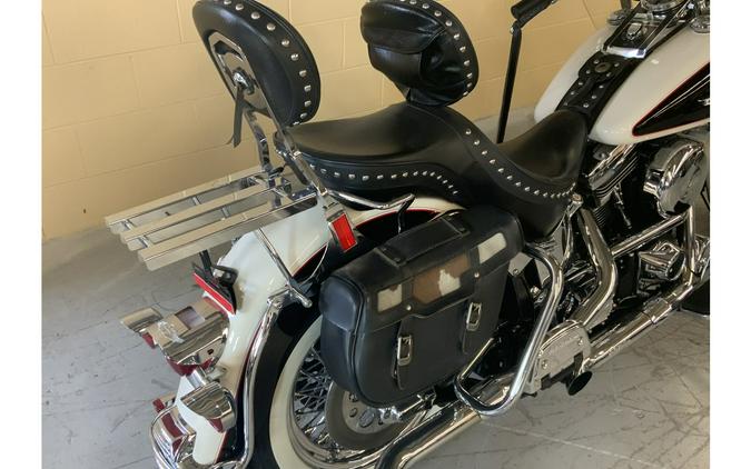 1993 Harley-Davidson® FLSTC HERITAGE SOFTAIL
