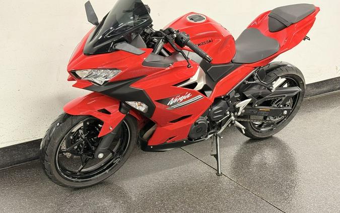 2021 Kawasaki Ninja® 400 Passion Red